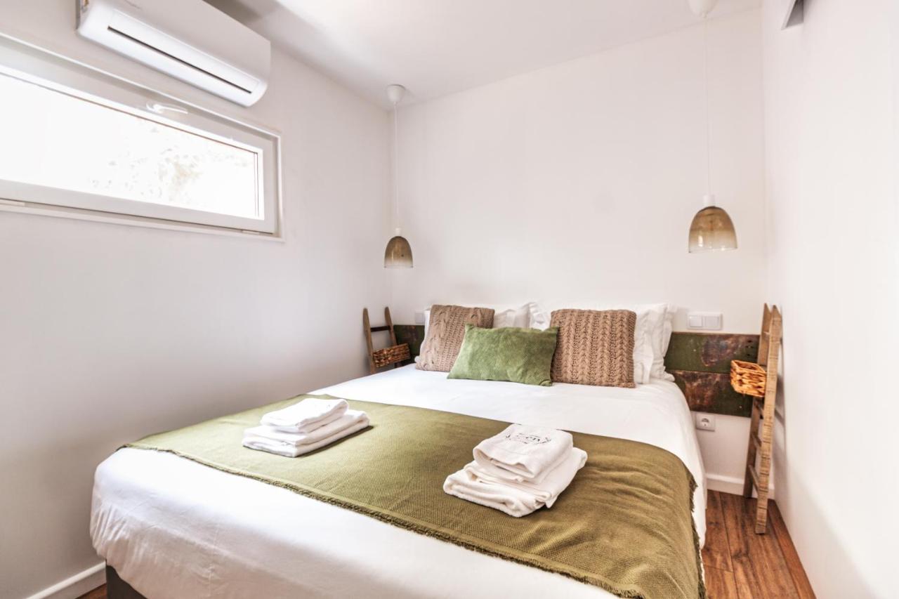 Azen Cool House Bed & Breakfast Azenhas do Mar Exterior photo