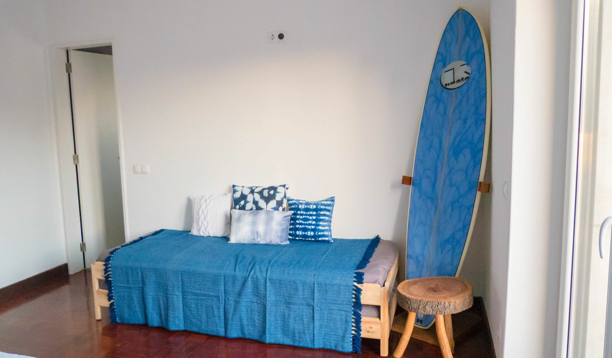 Azen Cool House Bed & Breakfast Azenhas do Mar Exterior photo